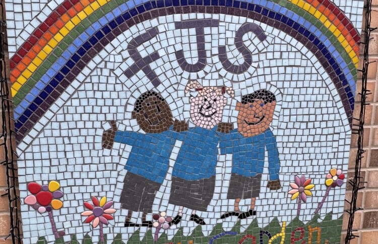 Frogmore Junior School unveils new sensory garden
