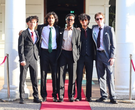 Aureus Prom 6